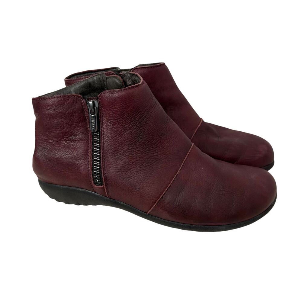 Naot Wanaka Boots Women’s Size 8 Burgundy Red Leather Side Zip Booties